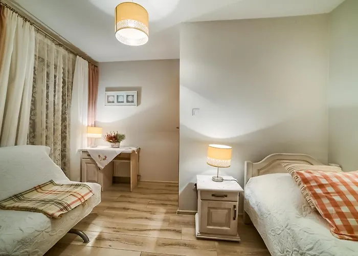 Dom Wypocz. Pod Litwinką 3*